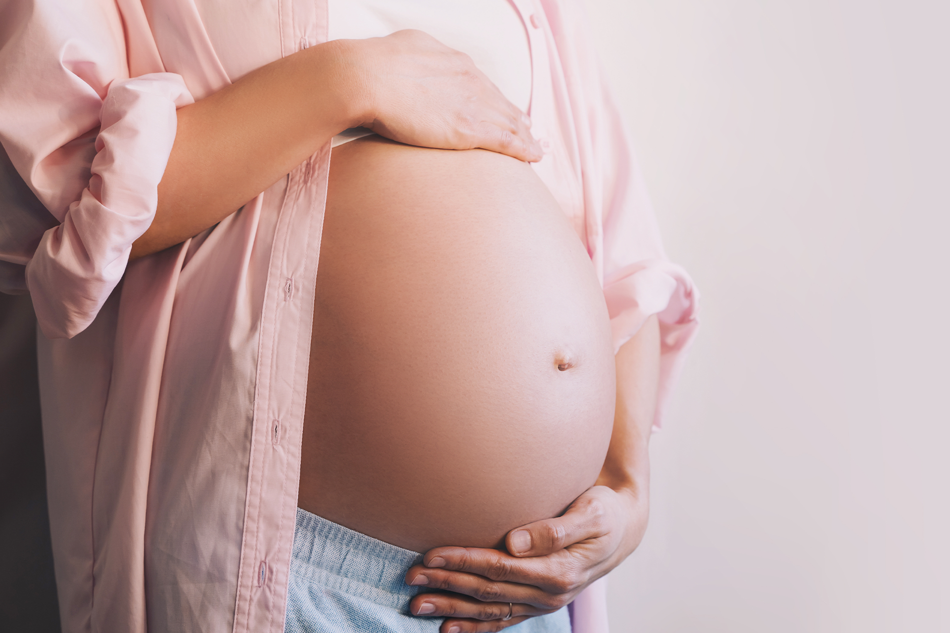 Barriga de embarazada.